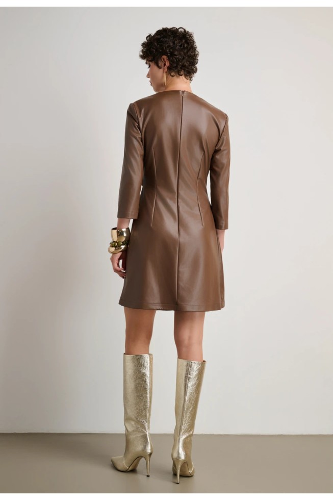 ΜΙΝΙ ΦΟΡΕΜΑ ΑΠΟ ΔΕΡΜΑΤΙΝΗ ΜΙΝΙ ΦΟΡΕΜΑ ΑΠΟ ΔΕΡΜΑΤΙΝΗ