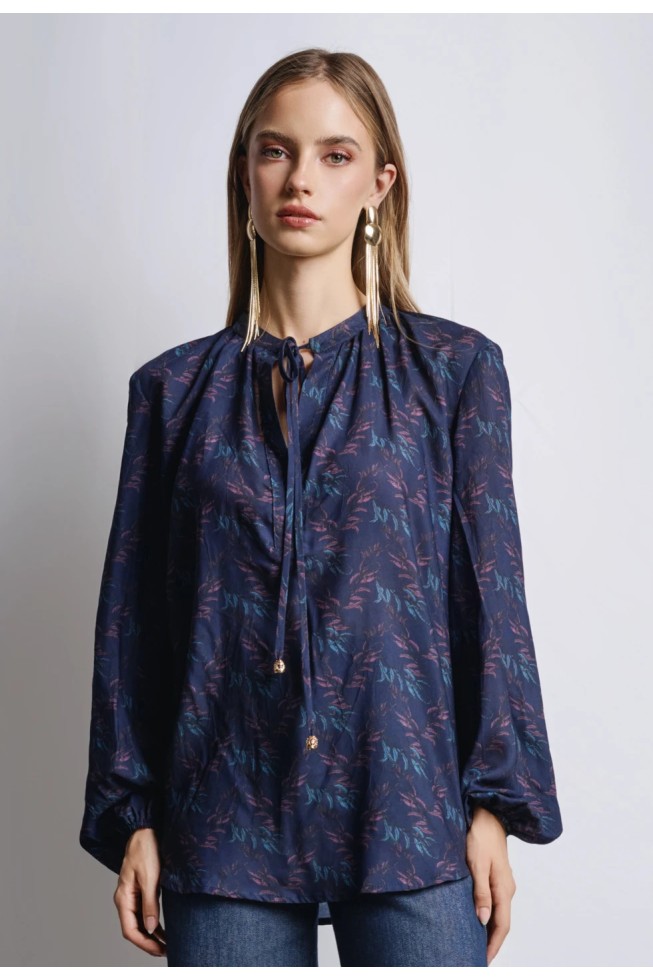 ΜΠΛΟΥΖΑ ΜΕ ΜΟΤΙΒΟ