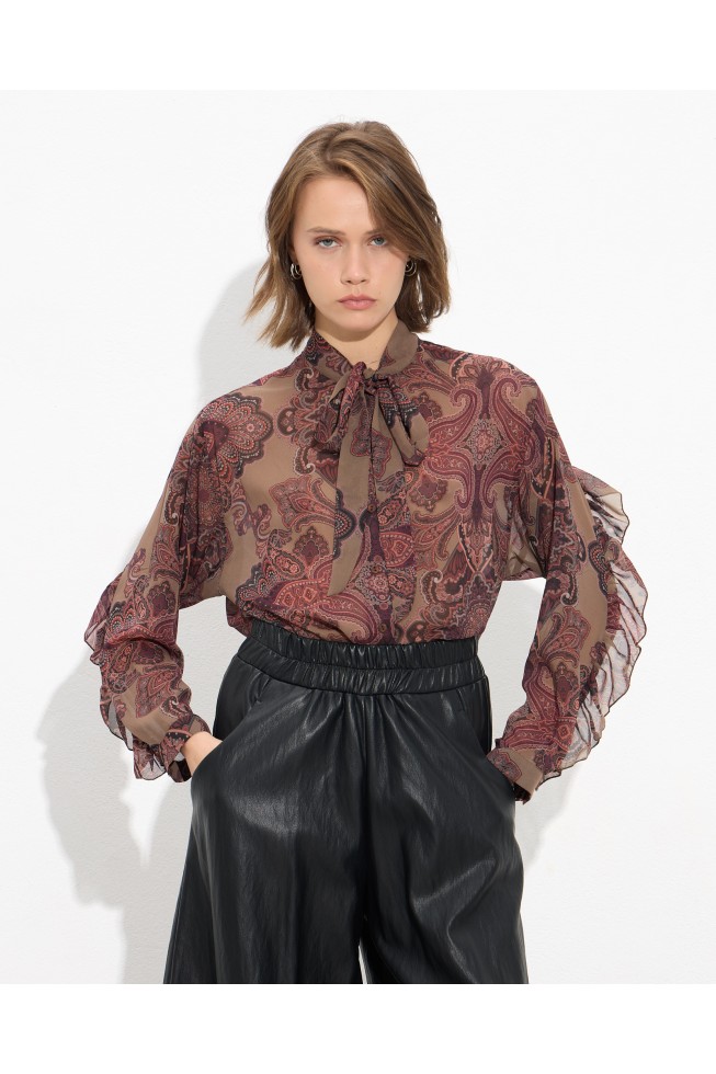 ΠΟΥΚΑΜΙΣΟ ΕΜΠΡΙΜΕ ΜΕ ΒΟΛΑΝ 