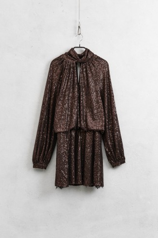 ΦΟΡΕΜΑ ΜΕ ΠΑΓΙΕΤΕΣ 