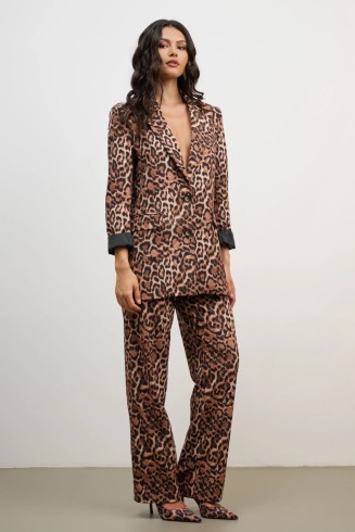 ΛΕΟΠΑΡ ΠΑΝΤΕΛΟΝΙ 