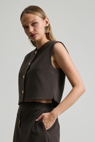 ΣΕΤ ΜΕ ΑΣΥΜΜΕΤΡΟ ΚΛΕΙΣΙΜΟ ΣΕΤ ΜΕ ΑΣΥΜΜΕΤΡΟ ΚΛΕΙΣΙΜΟ