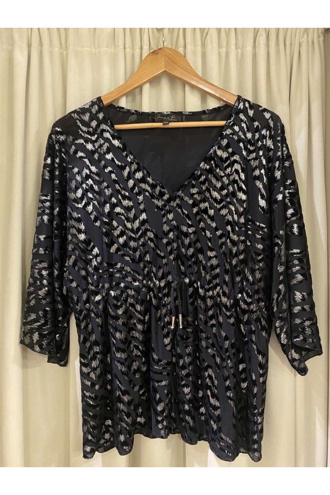 ΜΠΛΟΥΖΑ ΜΕ ΚΟΡΔΟΝΙ ΜΠΛΟΥΖΑ ΜΕ ΚΟΡΔΟΝΙ