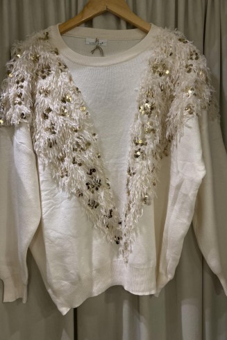 ΜΠΛΟΥΖΑ ΜΕ ΠΟΥΠΟΥΛΑ ΚΑΙ ΠΟΥΛΙΕΣ ΜΠΛΟΥΖΑ ΜΕ ΠΟΥΠΟΥΛΑ ΚΑΙ ΠΟΥΛΙΕΣ